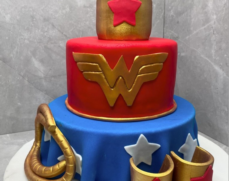 Τούρτα Wonderwoman